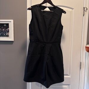 Vera Wang Lavender Label Short Black Dress Open Back Sequin Accents size 10